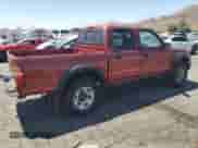 2002 Toyota Tacoma PreRunner z VIN 5TEGM92N62Z118802, wystawiony jako Copart lot #66684755 z przebiegiem 216 147 mil mil oraz Szkoda całkowita • Salvage title. Historia ofert i sprzedaży dostępna na DreamBid. Obrazek 3.