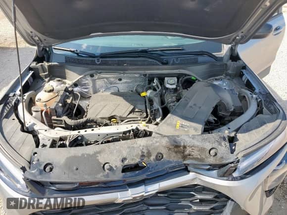 2025 Chevrolet Trax ACTIV z VIN KL77LKEP5SC050916, wystawiony jako Copart lot #71822765 z przebiegiem 26 808 mil mil oraz Czysty tytuł • Clean title. Historia ofert i sprzedaży dostępna na DreamBid. Obrazek 12.