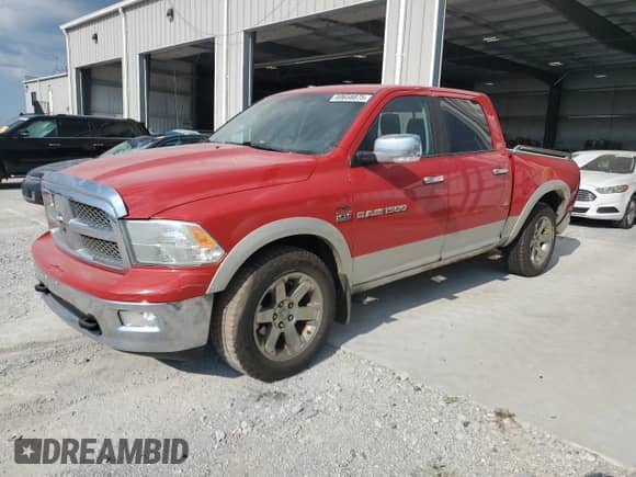2011 Ram 1500 Laramie z VIN 1D7RV1CT0BS641599, wystawiony jako Copart lot #69658875 z przebiegiem 189 337 mil mil oraz Szkoda całkowita • Salvage title. Historia ofert i sprzedaży dostępna na DreamBid. Obrazek 1.