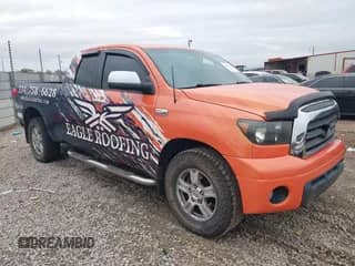 2007 Toyota Tundra Limited z VIN 5TFRV58147X015671, wystawiony jako IAAI lot #41342431 z przebiegiem 232 492 mil mil oraz . Historia ofert i sprzedaży dostępna na DreamBid. Obrazek 1.