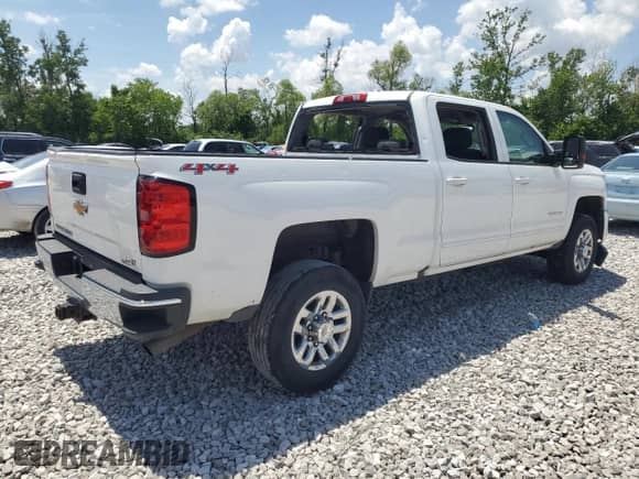 2016 Chevrolet Silverado 3500HD LT with VIN 1GC4KZCG1GF223194, listed as a Copart auction lot 62069865 with 156,261 mi miles and Salvage title. Bid and sale history available at DreamBid. Image 3.