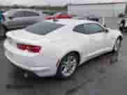 2021 Chevrolet Camaro 1LT с VIN 1G1FB1RX4M0142120, выставлен на аукционе IAAI как лот 41394658 с пробегом 25 477 миль миль и . История ставок и продаж доступна на DreamBid. Изображение 4.