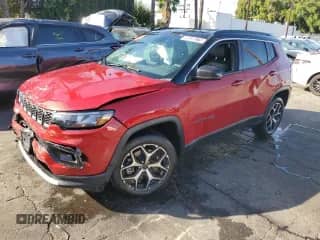 2025 Jeep Compass Limited с VIN 3C4NJDCN6ST526124, выставлен на аукционе Copart как лот 89559275 с пробегом 28 915 миль миль и Чистый • Clean title. История ставок и продаж доступна на DreamBid. Изображение 1.