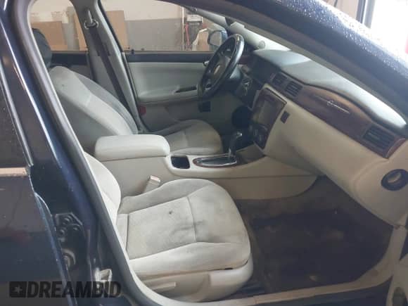 2007 Chevrolet Impala LS с VIN 2G1WB58K179343299, выставлен на аукционе IAAI как лот 43428744 с пробегом 234 665 миль миль и . История ставок и продаж доступна на DreamBid. Изображение 5.