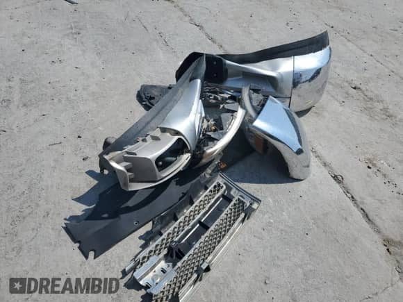 2013 Chevrolet Silverado 1500 LT с VIN 3GCPCSEA4DG110392, выставлен на аукционе Copart как лот 81059315 с пробегом 143 524 миль миль и Списание • Salvage title. История ставок и продаж доступна на DreamBid. Изображение 12.