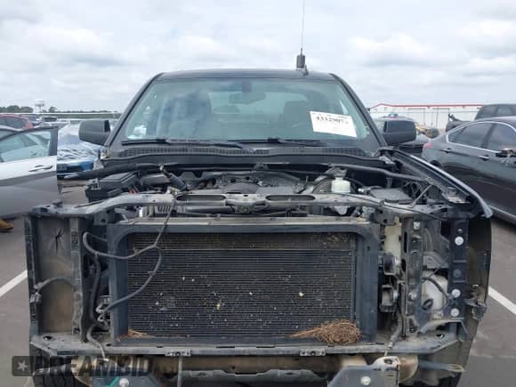 2014 Chevrolet Silverado 1500 LT with VIN 1GCVKREH3EZ143319, listed as a IAAI auction lot 43329073 with 181,512 mi miles and . Bid and sale history available at DreamBid. Image 13.