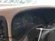 2005 Chevrolet Tahoe Z71 z VIN 1GNEK13T55R267883, wystawiony jako Copart lot #68149765 z przebiegiem Nie podano mil oraz Szkoda całkowita • Salvage title. Historia ofert i sprzedaży dostępna na DreamBid. Obrazek 9.