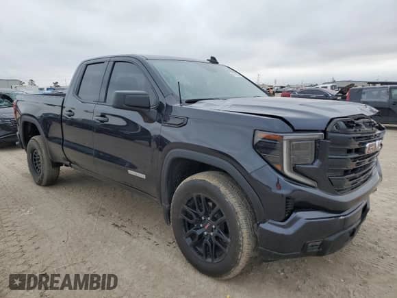 2023 GMC Sierra 1500 Elevation z VIN 1GTRUJEKXPZ274047, wystawiony jako Copart lot #45216525 z przebiegiem 22 756 mil mil oraz Szkoda całkowita • Salvage title. Historia ofert i sprzedaży dostępna na DreamBid. Obrazek 4.