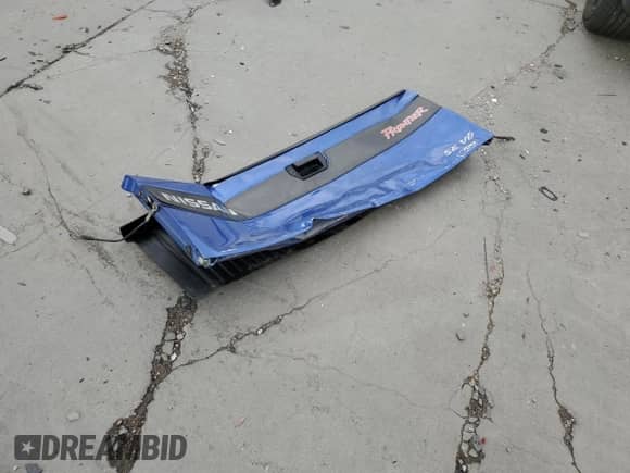 1999 Nissan Frontier XE с VIN 1N6ED26Y6XC303079, выставлен на аукционе Copart как лот 68223355 с пробегом 106 197 миль миль и Списание • Salvage title. История ставок и продаж доступна на DreamBid. Изображение 12.