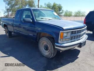 1998 Chevrolet Silverado 2500 с VIN 1GCGC29R1WE201324, выставлен на аукционе IAAI как лот 42768942 с пробегом 229 641 миль миль и . История ставок и продаж доступна на DreamBid. Изображение 1.