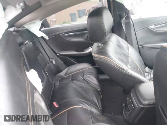 2020 Chevrolet Impala Premier z VIN 1G1105S3XLU107667, wystawiony jako IAAI lot #42419901 z przebiegiem Nie podano mil oraz . Historia ofert i sprzedaży dostępna na DreamBid. Obrazek 8.