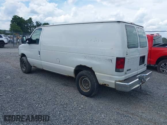 2008 Ford Econoline Cargo Commercial with VIN 1FTNE14W28DB48098, listed as a IAAI auction lot 42747937 with 289,163 mi miles and . Bid and sale history available at DreamBid. Image 3.