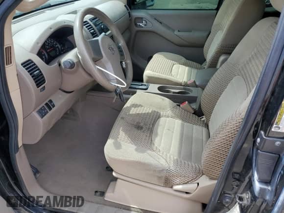 2008 Nissan Frontier SE z VIN 1N6AD06U98C433360, wystawiony jako Copart lot #51749535 z przebiegiem 174 798 mil mil oraz Nie do naprawy • Non repairable. Historia ofert i sprzedaży dostępna na DreamBid. Obrazek 7.