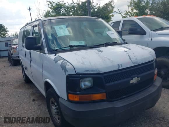 2007 Chevrolet Express Cargo с VIN 1GCGG25V871112916, выставлен на аукционе IAAI как лот 43126040 с пробегом 352 720 миль миль и . История ставок и продаж доступна на DreamBid. Изображение 1.