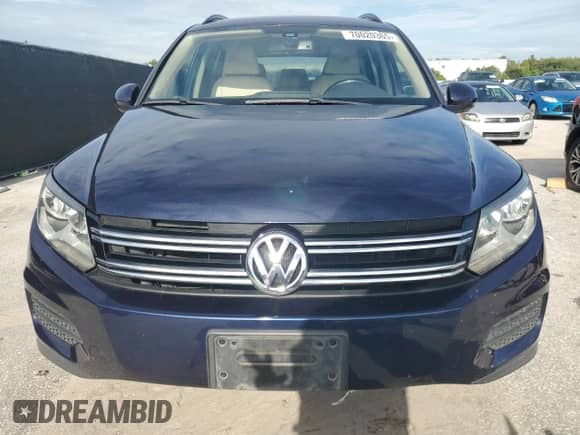 2016 Volkswagen Tiguan S z VIN WVGAV7AX8GW611844, wystawiony jako Copart lot #70020365 z przebiegiem 138 036 mil mil oraz Szkoda całkowita • Salvage title. Historia ofert i sprzedaży dostępna na DreamBid. Obrazek 5.