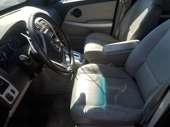 2008 Chevrolet Equinox LS с VIN 2CNDL23FX86020291, выставлен на аукционе Copart как лот 63787515 с пробегом 87 202 миль миль и Списание • Salvage title. История ставок и продаж доступна на DreamBid. Изображение 7.