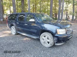 2008 Chevrolet Suburban 2LT with VIN 1GNFK16318J214889, listed as a IAAI auction lot 43515543 with Not provided miles and . Bid and sale history available at DreamBid. Image 1.