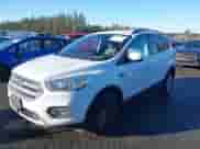 2017 Ford Escape SE с VIN 1FMCU9G92HUD59568, выставлен на аукционе IAAI как лот 43439924 с пробегом 219 268 миль миль и . История ставок и продаж доступна на DreamBid. Изображение 2.