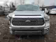 2019 Toyota Tundra SR с VIN 5TFUM5F18KX079687, выставлен на аукционе Copart как лот 46893985 с пробегом 111 149 миль миль и Списание • Salvage title. История ставок и продаж доступна на DreamBid. Изображение 5.