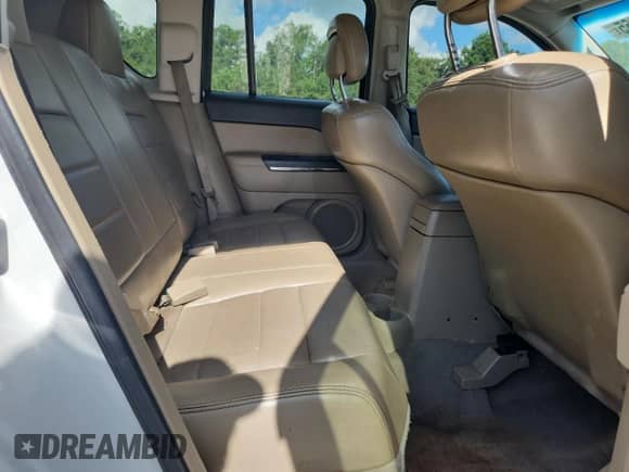 2012 Jeep Compass Limited с VIN 1C4NJCCB9CD548383, выставлен на аукционе Copart как лот 64979365 с пробегом 238 825 миль миль и Списание • Salvage title. История ставок и продаж доступна на DreamBid. Изображение 11.
