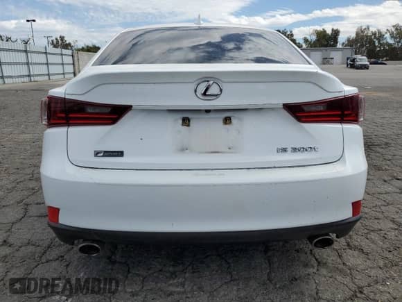 2016 Lexus IS 200t z VIN JTHBA1D20G5022826, wystawiony jako Copart lot #81634075 z przebiegiem 151 040 mil mil oraz Czysty tytuł • Clean title. Historia ofert i sprzedaży dostępna na DreamBid. Obrazek 6.