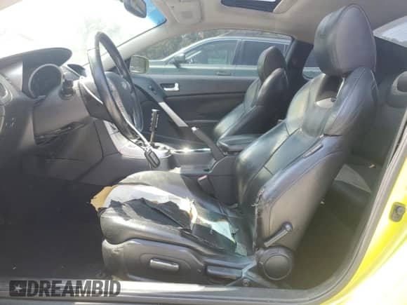 2010 Hyundai Genesis Coupe Grand Touring с VIN KMHHU6KH6AU012429, выставлен на аукционе Copart как лот 63928925 с пробегом 117 680 миль миль и Чистый • Clean title. История ставок и продаж доступна на DreamBid. Изображение 7.