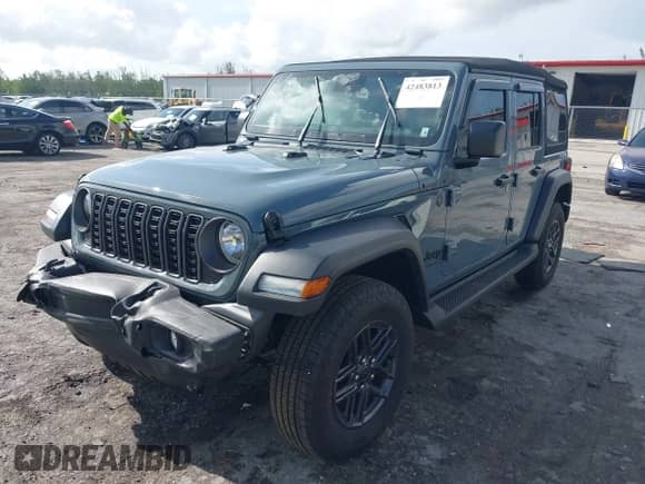 2024 Jeep Wrangler Willys с VIN 1C4PJXDG8RW334590, выставлен на аукционе IAAI как лот 42483813 с пробегом 8 575 миль миль и . История ставок и продаж доступна на DreamBid. Изображение 2.