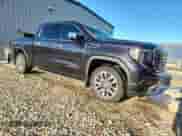 2023 GMC Sierra 1500 Denali z VIN 3GTUUGED6PG252528, wystawiony jako Copart lot #69630655 z przebiegiem 22 590 mil mil oraz Nie do naprawy • Non repairable. Historia ofert i sprzedaży dostępna na DreamBid. Obrazek 4.