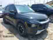 2023 Chevrolet TrailBlazer LT z VIN KL79MPSL1PB157477, wystawiony jako IAAI lot #42346788 z przebiegiem 40 181 mil mil oraz . Historia ofert i sprzedaży dostępna na DreamBid. Obrazek 1.