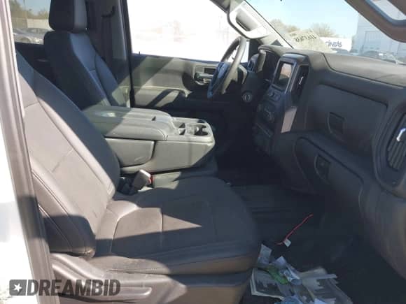 2019 Chevrolet Silverado 1500 Work Truck z VIN 3GCUYAEF6KG271771, wystawiony jako IAAI lot #41637638 z przebiegiem 104 763 mil mil oraz . Historia ofert i sprzedaży dostępna na DreamBid. Obrazek 5.