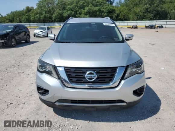 2017 Nissan Pathfinder Platinum with VIN 5N1DR2MN8HC913720, listed as a Copart auction lot 80143365 with 142,698 mi miles and Clean title. Bid and sale history available at DreamBid. Image 5.