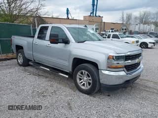 2017 Chevrolet Silverado 1500 LT с VIN 1GCVKREC8HZ306510, выставлен на аукционе IAAI как лот 41906966 с пробегом 115 866 миль миль и . История ставок и продаж доступна на DreamBid. Изображение 1.