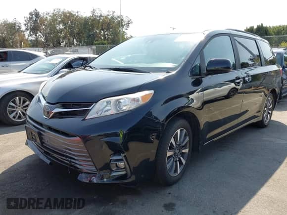 2019 Toyota Sienna Limited Premium with VIN 5TDDZ3DC3KS220715, listed as a IAAI auction lot 43206432 with 137,411 mi miles and . Bid and sale history available at DreamBid. Image 2.