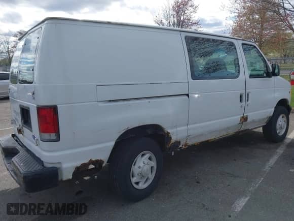 1999 Ford Econoline Cargo with VIN 1FTSE34L4XHA58575, listed as a IAAI auction lot 42534428 with 131,472 mi miles and . Bid and sale history available at DreamBid. Image 4.