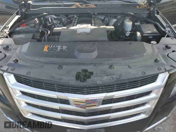2018 Cadillac Escalade ESV z VIN 1GYS3GKJ4JR298896, wystawiony jako Copart lot #47852495 z przebiegiem 45 582 mil mil oraz Szkoda całkowita • Salvage title. Historia ofert i sprzedaży dostępna na DreamBid. Obrazek 12.