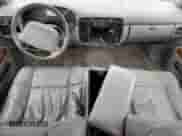 1996 Chevrolet Caprice 1SA Special Value с VIN 1G1BL52W7TR141932, выставлен на аукционе Copart как лот 45181475 с пробегом Не указан миль и Чистый • Clean title. История ставок и продаж доступна на DreamBid. Изображение 8.