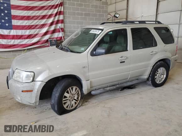 2007 Mercury Mariner Premier with VIN 4M2CU97107KJ05778, listed as a Copart auction lot 60433475 with 218,344 mi miles and Salvage title. Bid and sale history available at DreamBid. Image 1.