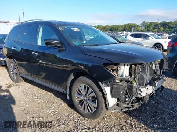 2019 Nissan Pathfinder S z VIN 5N1DR2MM0KC653652, wystawiony jako IAAI lot #43070891 z przebiegiem 49 424 mil mil oraz . Historia ofert i sprzedaży dostępna na DreamBid. Obrazek 1.