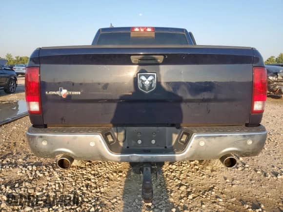 2018 Ram 1500 Big Horn z VIN 1C6RR6LTXJS193535, wystawiony jako Copart lot #71986295 z przebiegiem 129 674 mil mil oraz Szkoda całkowita • Salvage title. Historia ofert i sprzedaży dostępna na DreamBid. Obrazek 6.