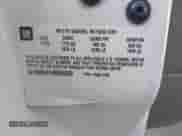 2004 Chevrolet Malibu Classic z VIN 1G1ND52F34M580960, wystawiony jako IAAI lot #42968112 z przebiegiem 234 648 mil mil oraz . Historia ofert i sprzedaży dostępna na DreamBid. Obrazek 9.