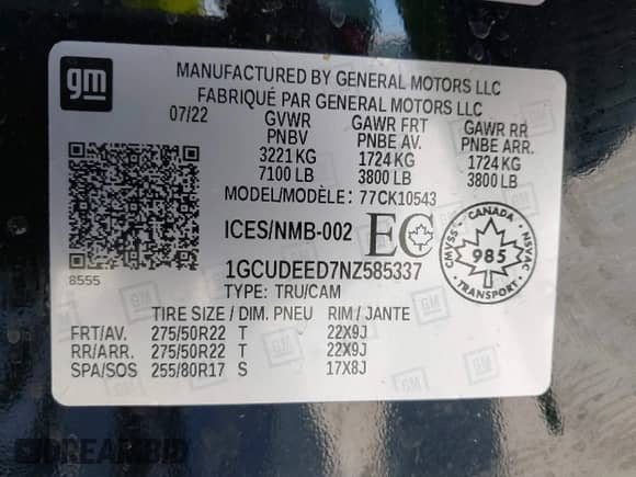 2022 Chevrolet Silverado 1500 RST z VIN 1GCUDEED7NZ585337, wystawiony jako IAAI lot #42092773 z przebiegiem 37 402 mil mil oraz . Historia ofert i sprzedaży dostępna na DreamBid. Obrazek 9.