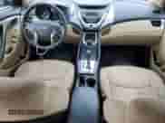 2012 Hyundai Elantra Limited z VIN 5NPDH4AE9CH138123, wystawiony jako Copart lot #86797755 z przebiegiem 176 594 mil mil oraz Czysty tytuł • Clean title. Historia ofert i sprzedaży dostępna na DreamBid. Obrazek 8.