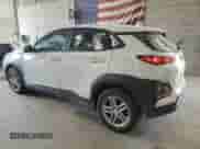 2020 Hyundai Kona SE с VIN KM8K1CAA8LU418913, выставлен на аукционе Copart как лот 80523355 с пробегом 73 198 миль миль и Списание • Salvage title. История ставок и продаж доступна на DreamBid. Изображение 2.