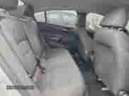 2019 Chevrolet Cruze LS z VIN 1G1BC5SM4K7135725, wystawiony jako Copart lot #68474495 z przebiegiem 47 002 mil mil oraz Szkoda całkowita • Salvage title. Historia ofert i sprzedaży dostępna na DreamBid. Obrazek 10.