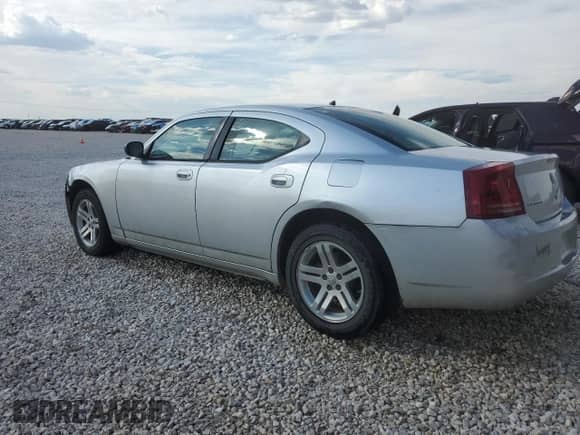 2008 Dodge Charger с VIN 2B3KA43R08H102320, выставлен на аукционе Copart как лот 70438134 с пробегом 142 963 миль миль и Чистый • Clean title. История ставок и продаж доступна на DreamBid. Изображение 2.