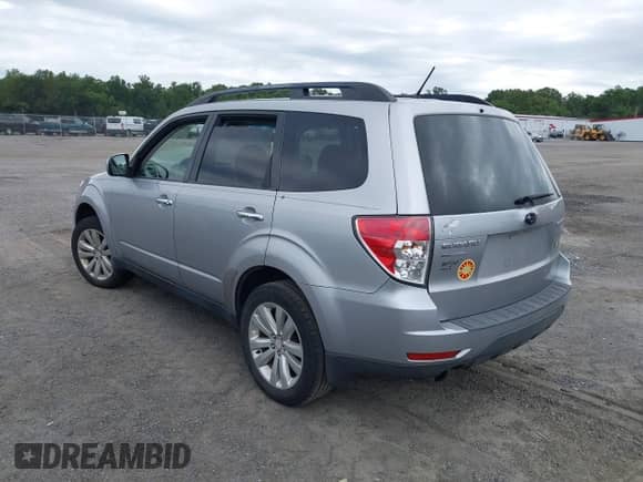 2012 Subaru Forester X Limited z VIN JF2SHAEC9CH425914, wystawiony jako IAAI lot #43027370 z przebiegiem 178 839 mil mil oraz . Historia ofert i sprzedaży dostępna na DreamBid. Obrazek 3.