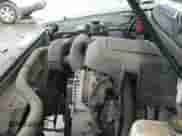 2009 Chevrolet Suburban LTZ z VIN 1GNFK36379R281088, wystawiony jako IAAI lot #42833740 z przebiegiem 220 921 mil mil oraz . Historia ofert i sprzedaży dostępna na DreamBid. Obrazek 19.