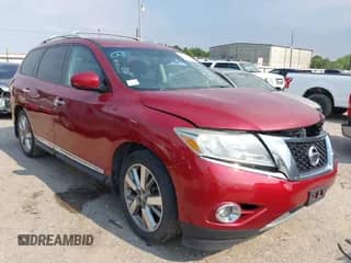 2014 Nissan Pathfinder S with VIN 5N1AR2MN2EC615825, listed as a IAAI auction lot 43081365 with 167,514 mi miles and . Bid and sale history available at DreamBid. Image 1.