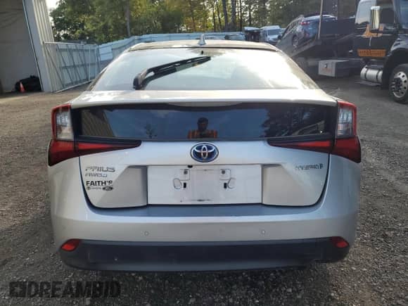 2021 Toyota Prius LE with VIN JTDL9MFU0M3026669, listed as a Copart auction lot 81069125 with 86,132 mi miles and Salvage title. Bid and sale history available at DreamBid. Image 6.