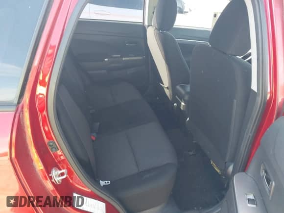 2019 Mitsubishi Outlander SE с VIN JA4AP4AU1KU010762, выставлен на аукционе IAAI как лот 43342014 с пробегом 115 410 миль миль и . История ставок и продаж доступна на DreamBid. Изображение 8.